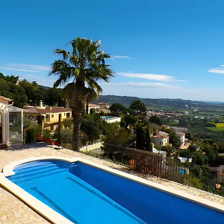 Holiday home Q *